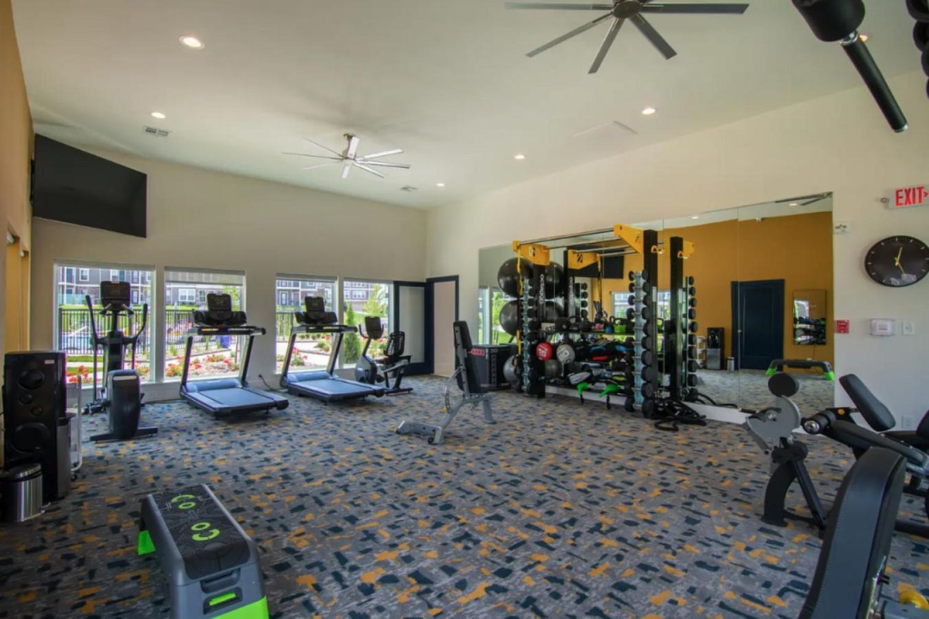 Landing At Center 301 - 2 Bedrooms In Belton Bagian luar foto