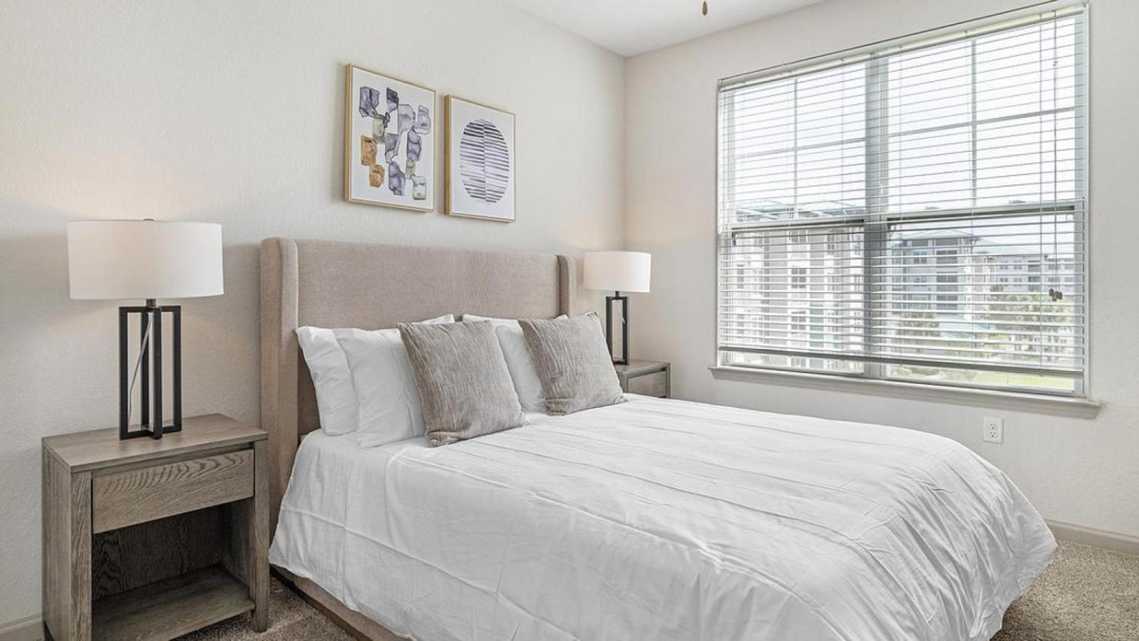 Landing At Center 301 - 2 Bedrooms In Belton Bagian luar foto